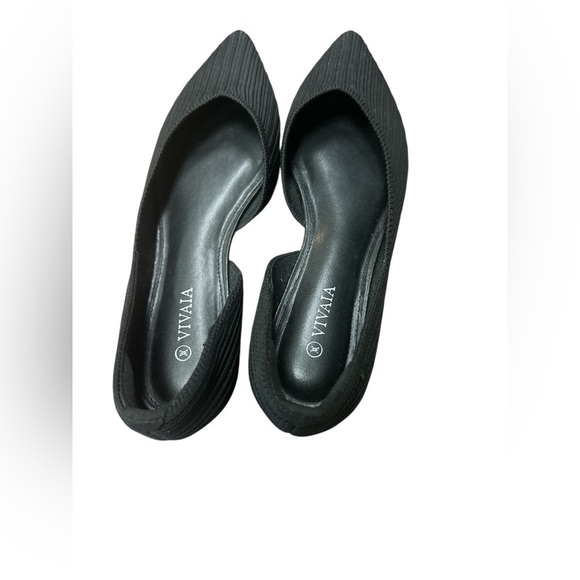 VIVAIA Women's Black Textured Flats - Picture 4 of 5